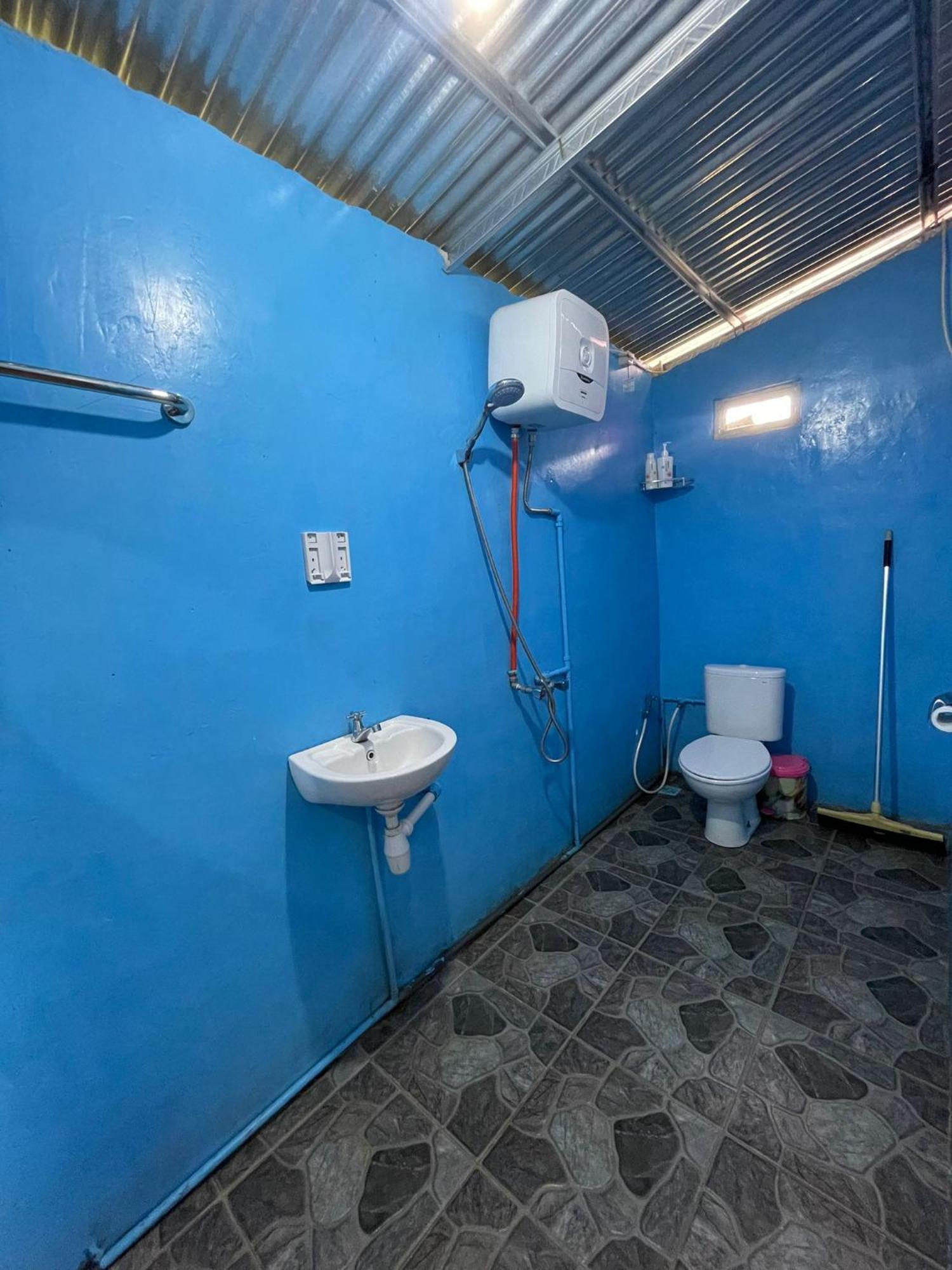 Apartamento Hobbit Hill Ruteng Exterior foto